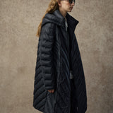 Famecoco Hooded Lightweight Quilted Down Jacket