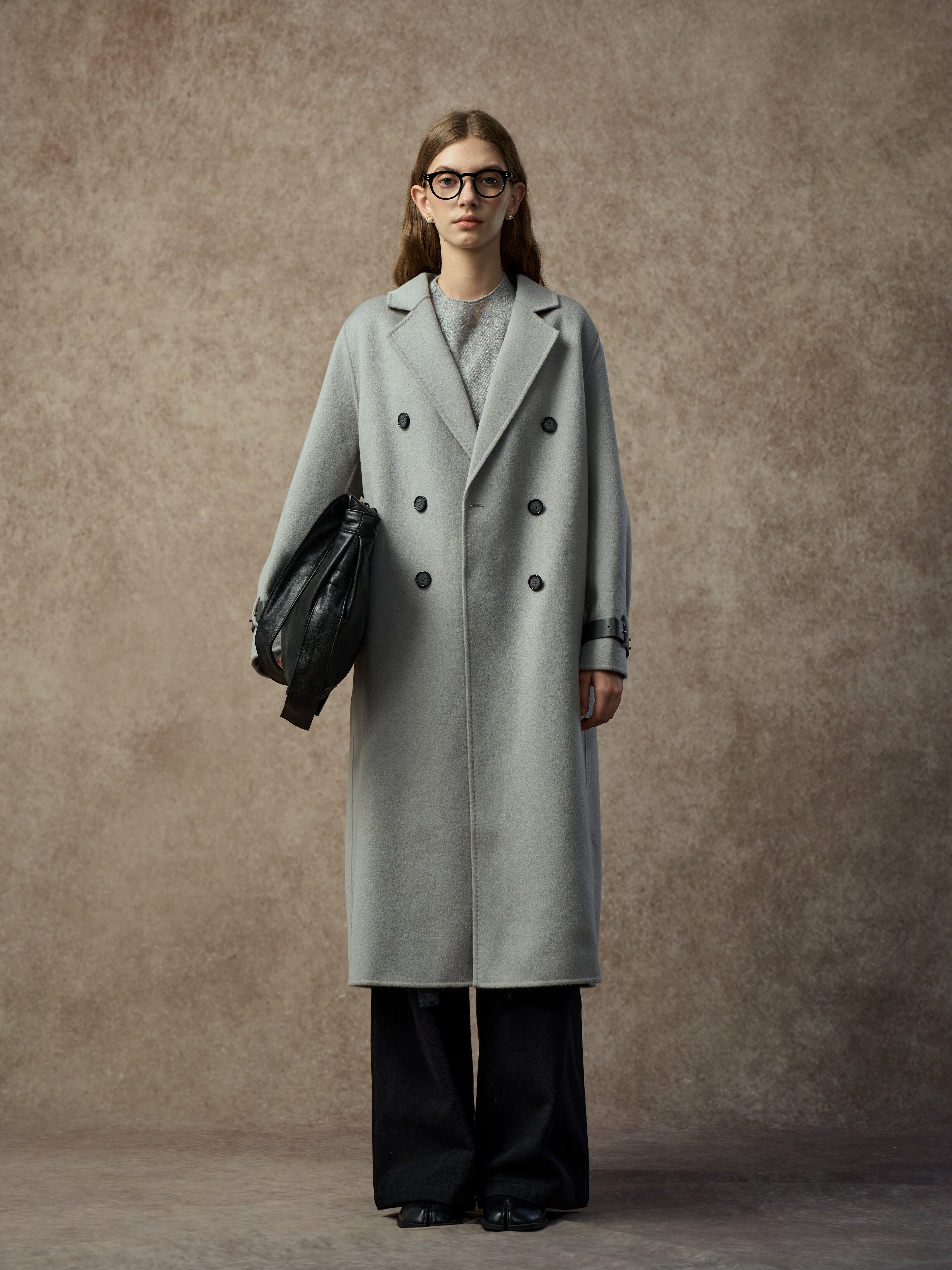 限定カラー　クラネ　DOUBLE WOOL LONG COAT Famecoco Double-Face 100% Wool Long Coat with Contrast Cuffs