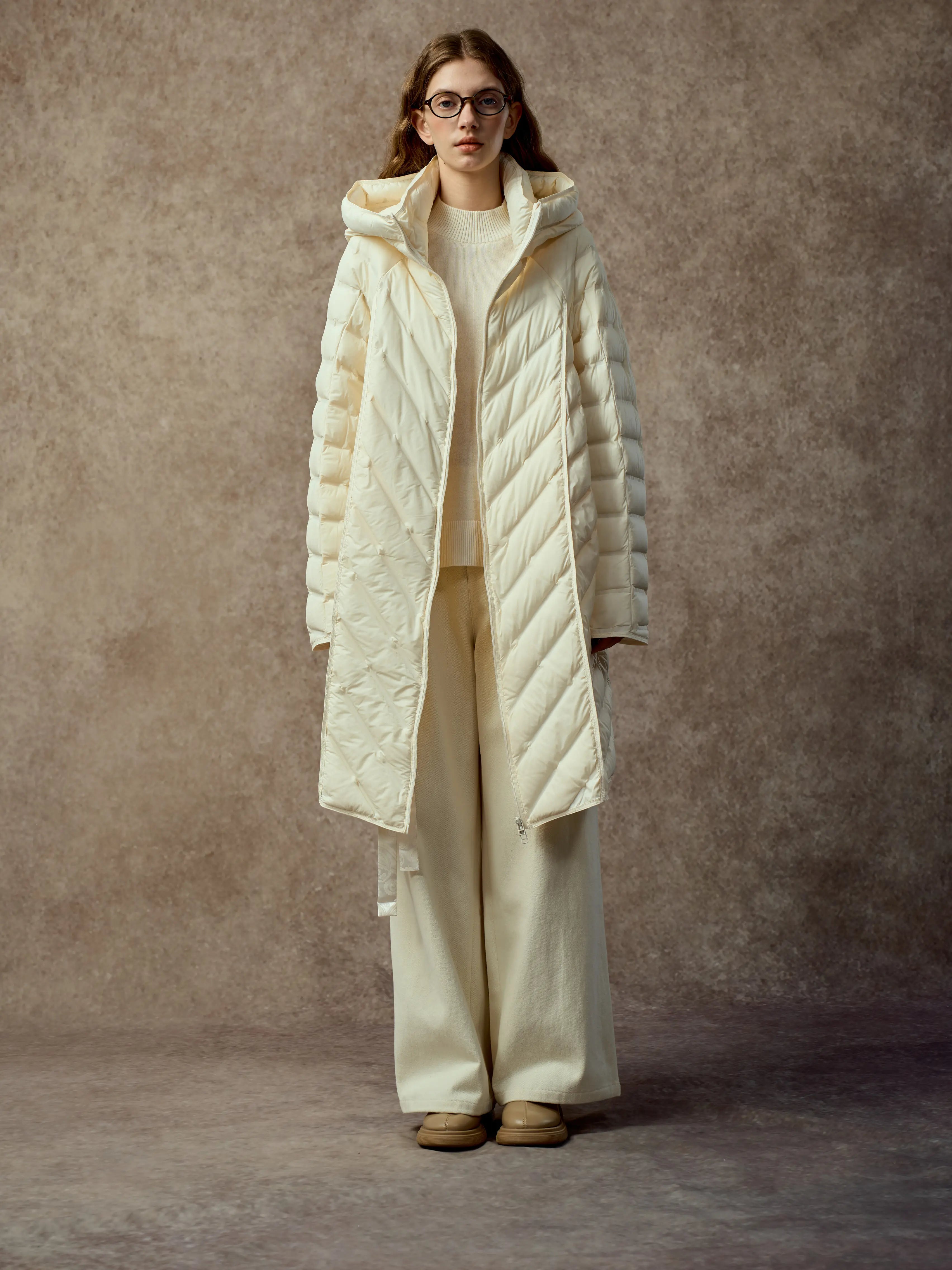 Famecoco Hooded Lightweight Quilted Down Jacket