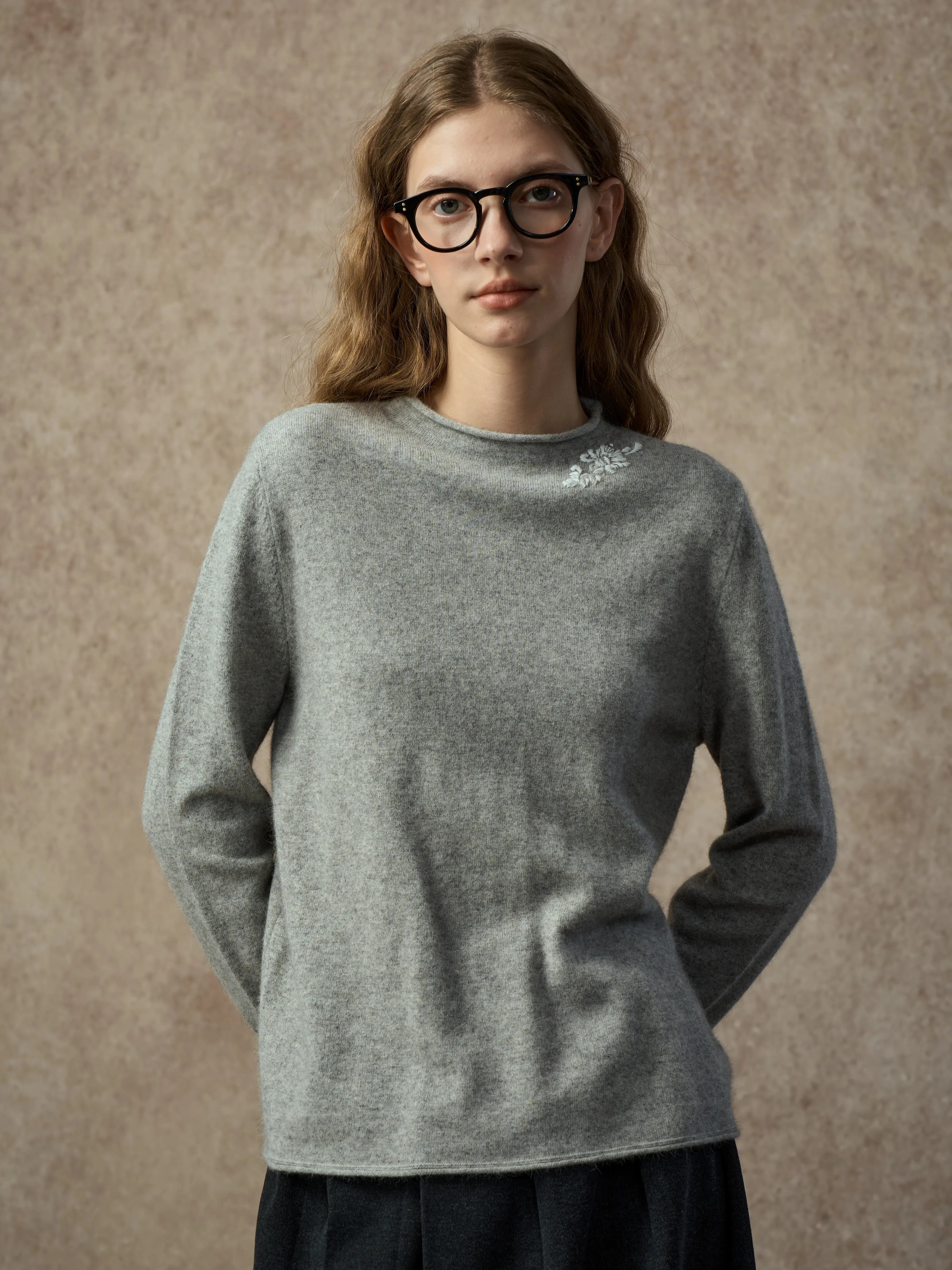 Famecoco Floral Embroidery Pullover Sweater