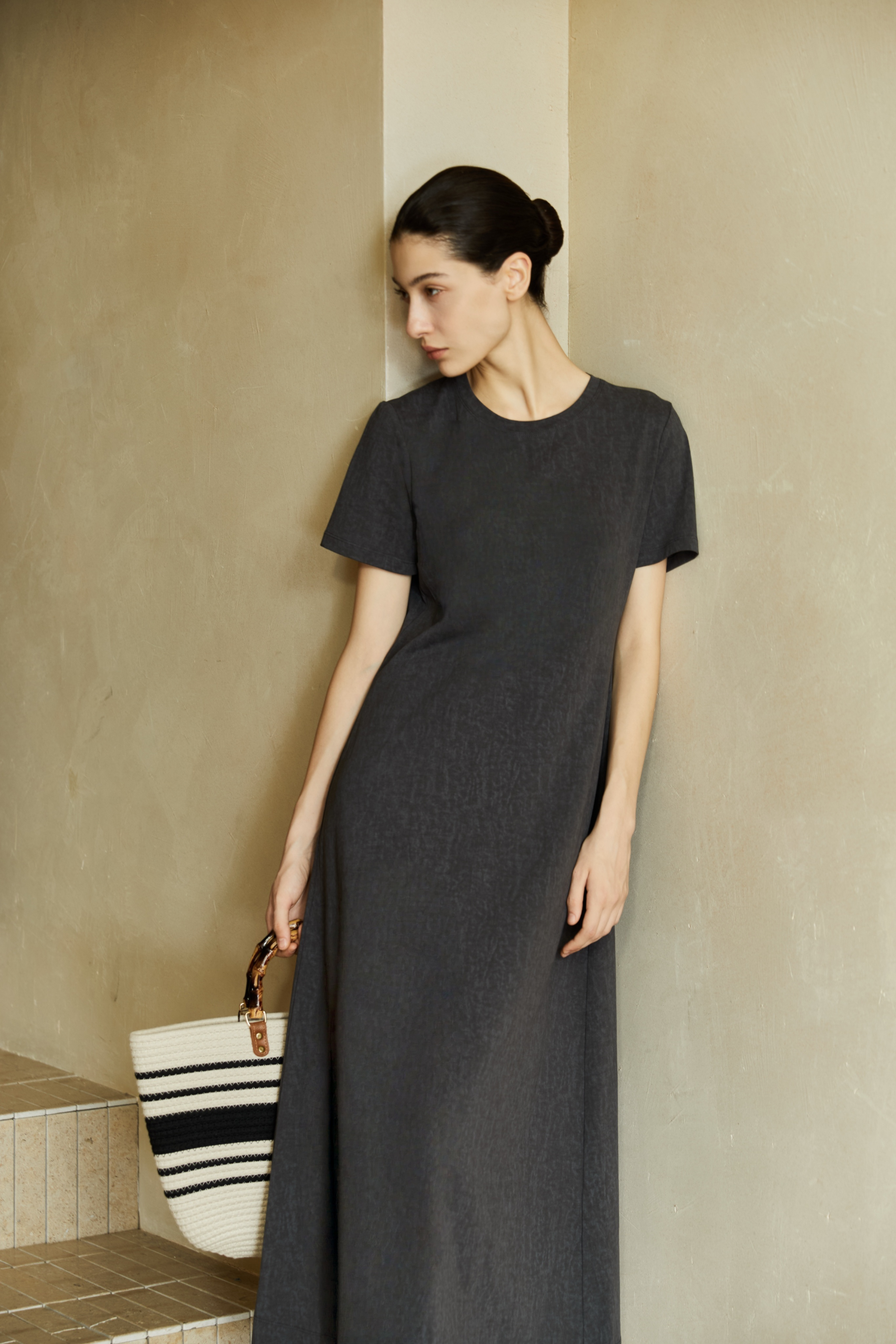 Famecoco Signature Relaxed Fit A-Line Maxi Dress