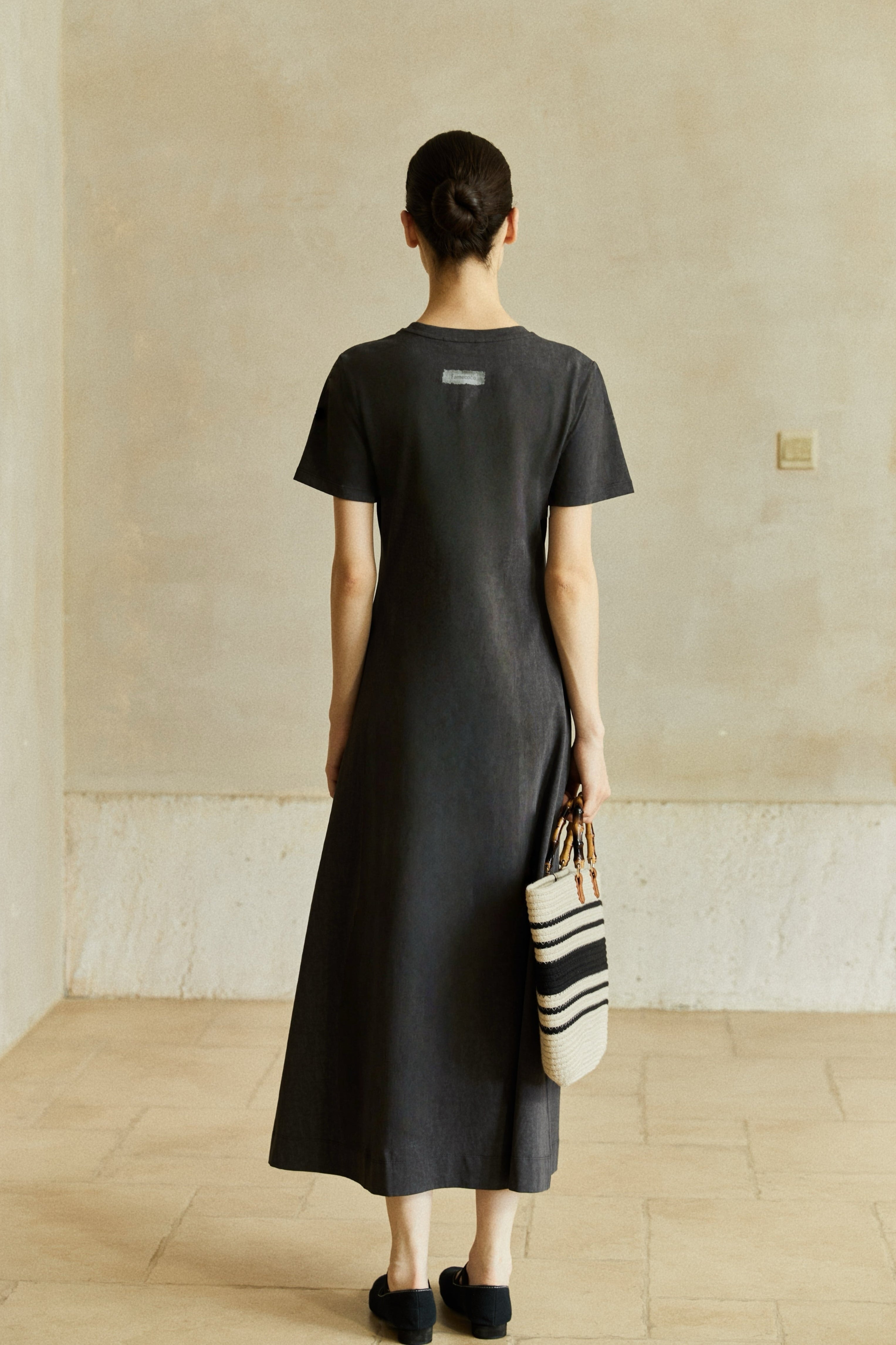 Famecoco Signature Relaxed Fit A-Line Maxi Dress