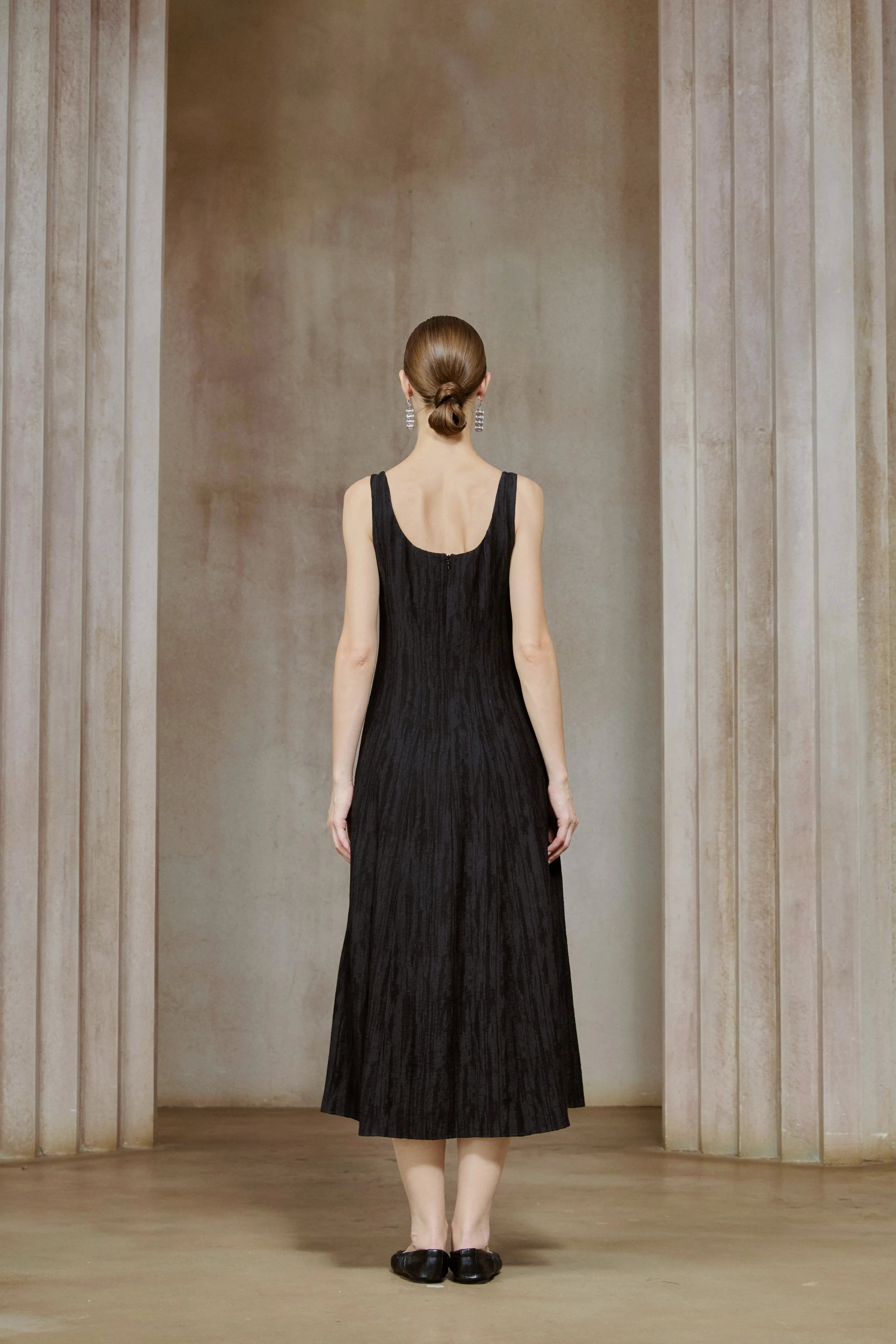 Famecoco Signature Timeless Maxi Dress