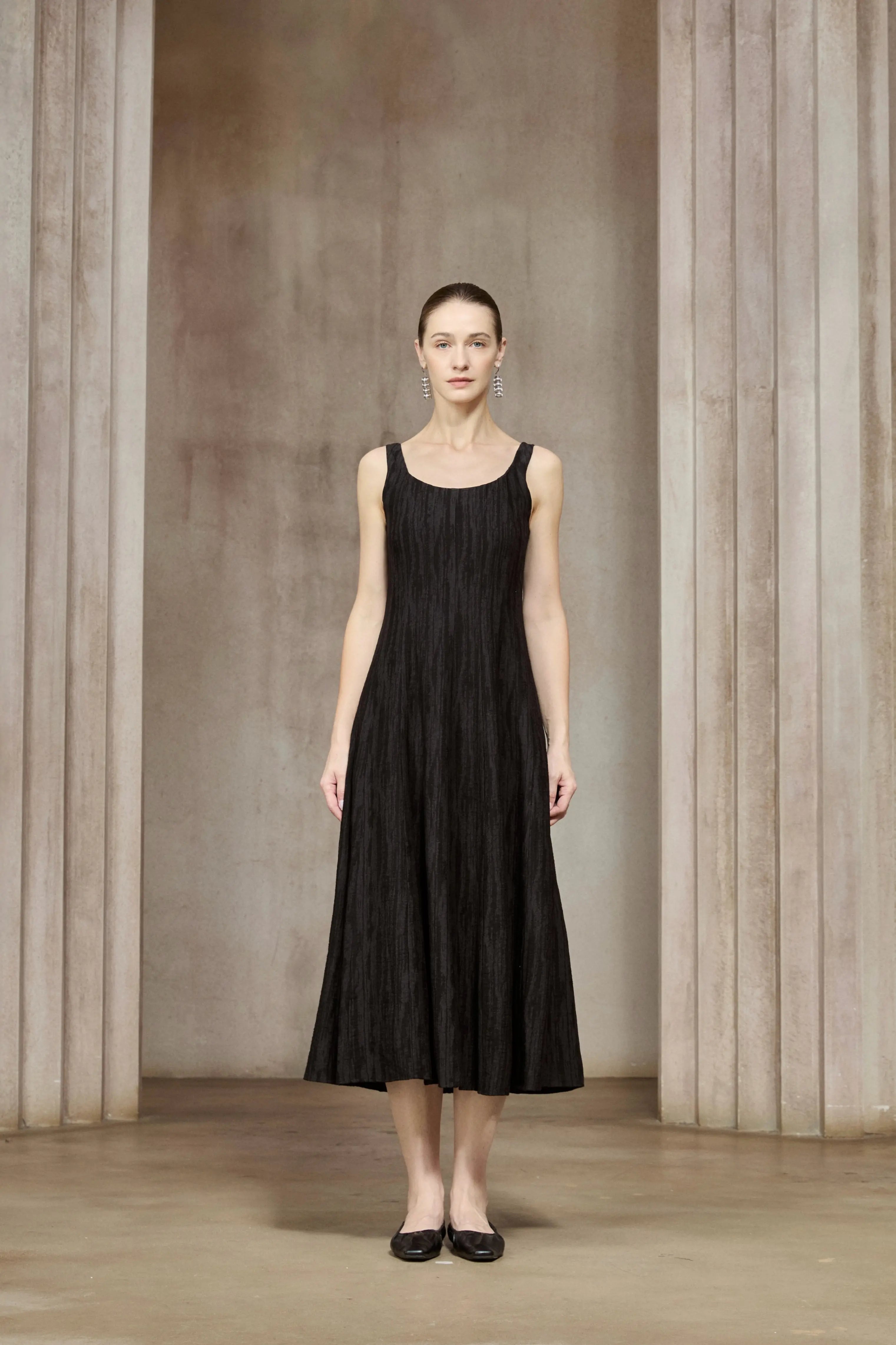 Famecoco Signature Timeless Maxi Dress