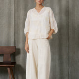 Raised Embroidery Ramie Blouse