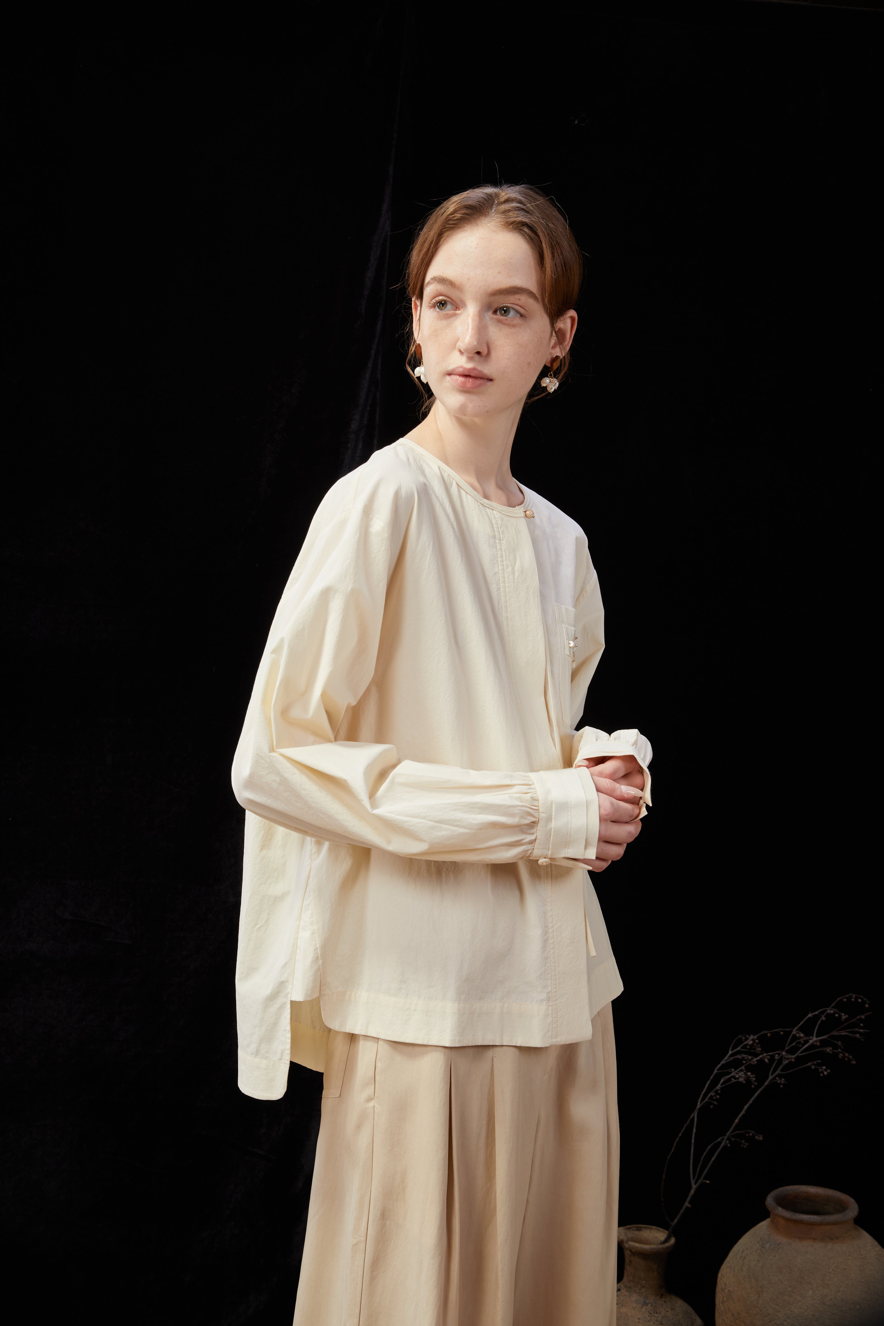 Famecoco Modern Cotton Shirt with Beaded Pocket