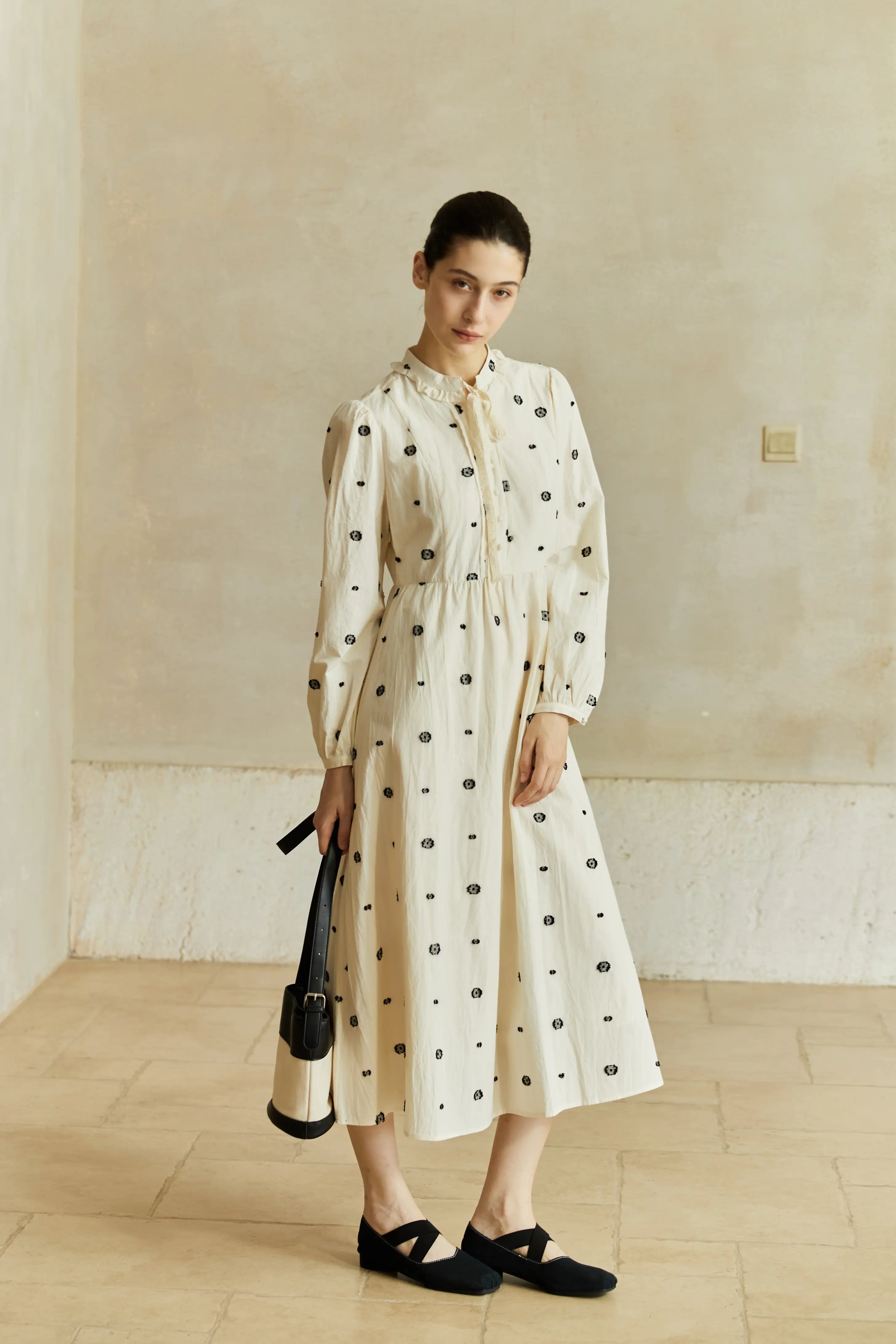 Famecoco Textured Embroidered Cotton Midi Dress