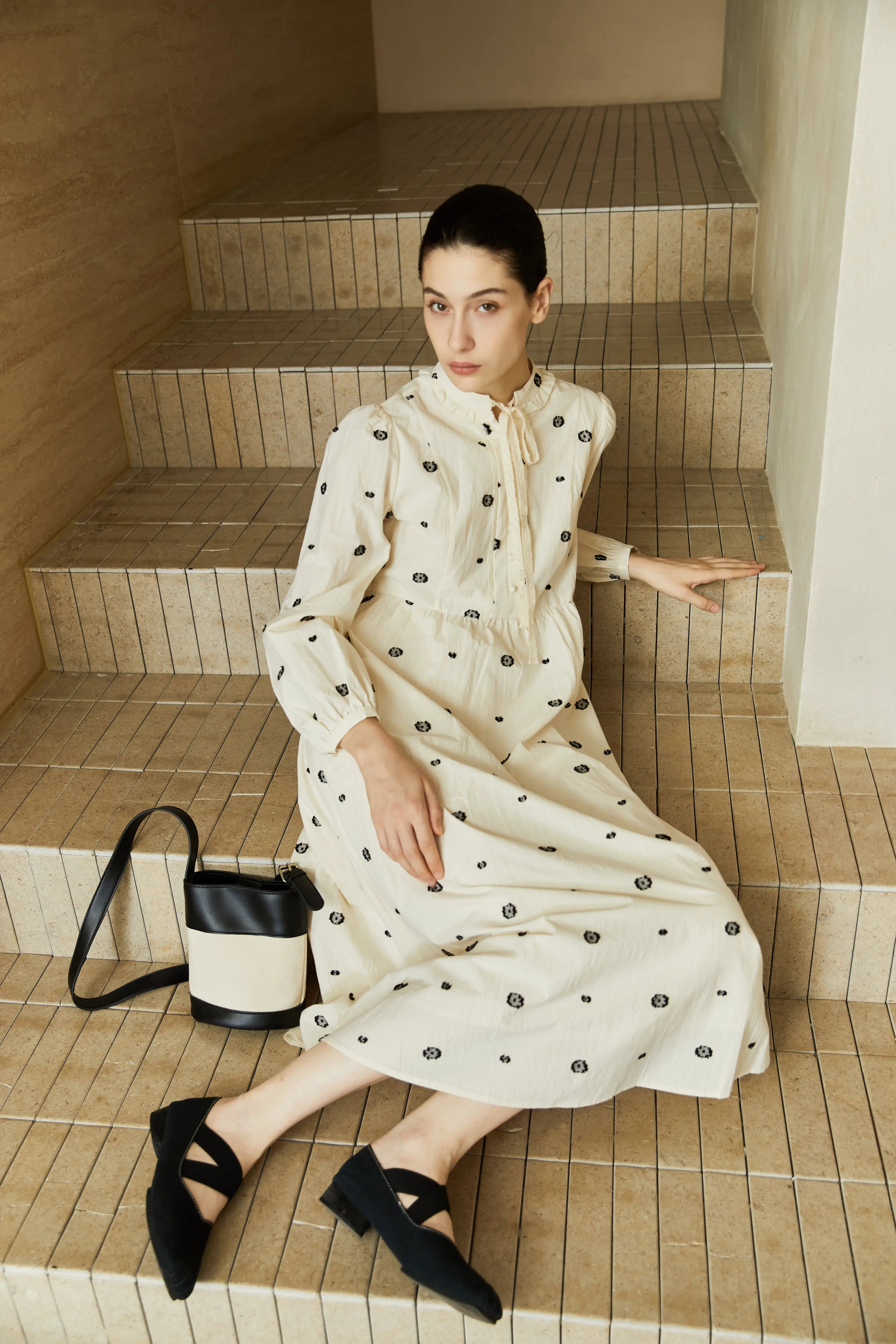 Famecoco Textured Embroidered Cotton Midi Dress