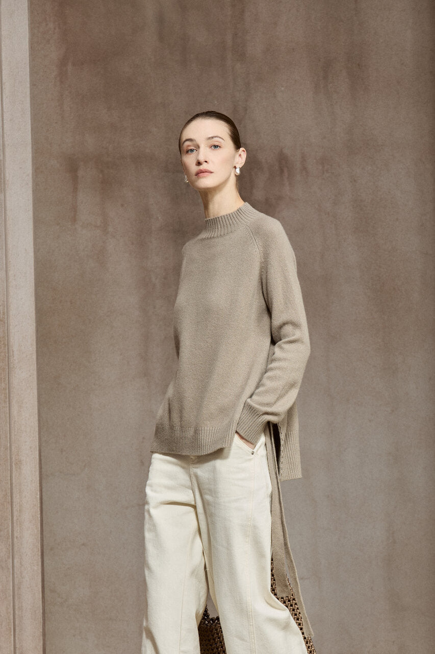 Famecoco 100% Wool Tailored  Pullover Sweater